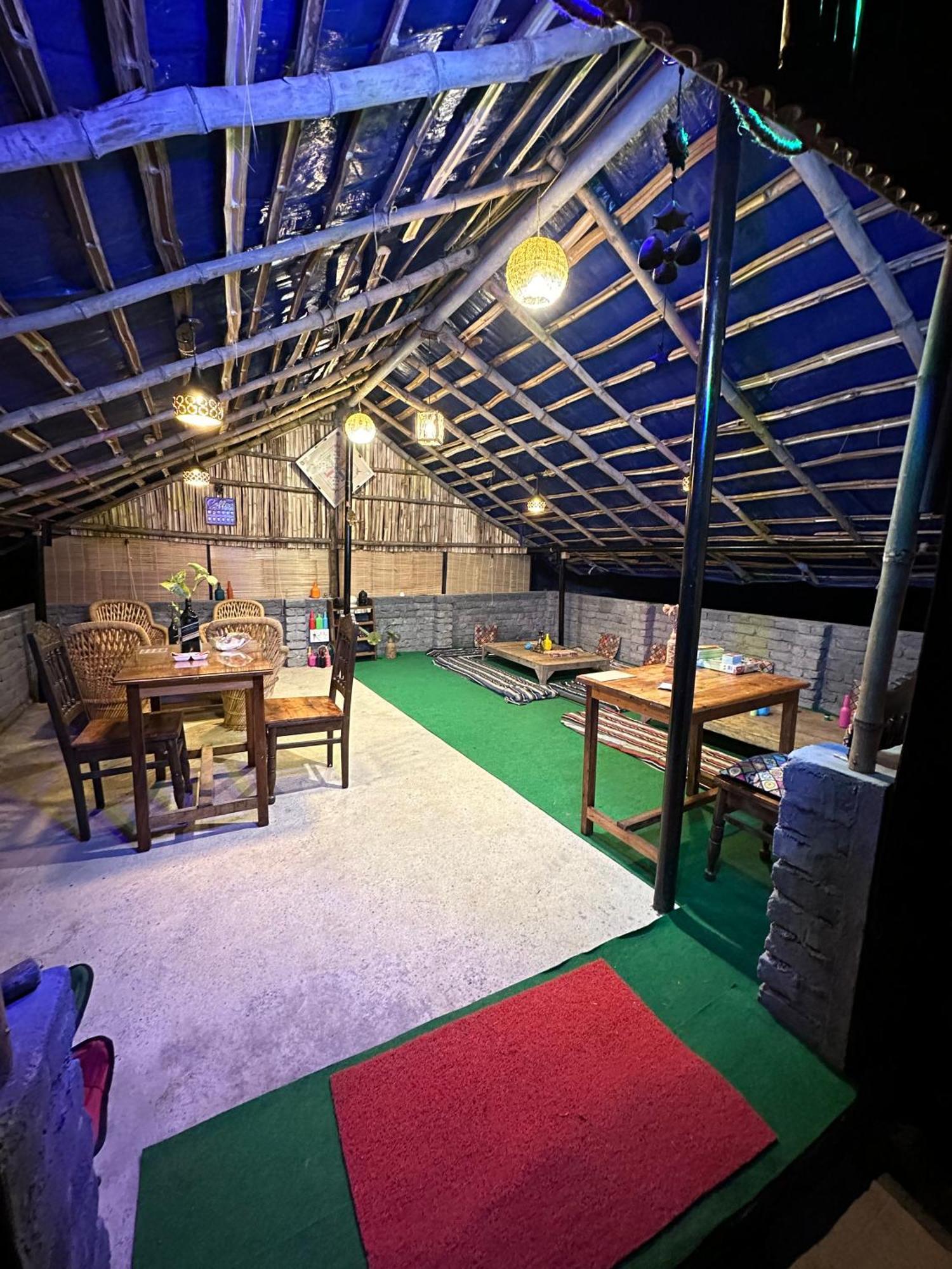 Dreamwoods A Travellers Farm Vandrehjem Dharamshala Eksteriør billede